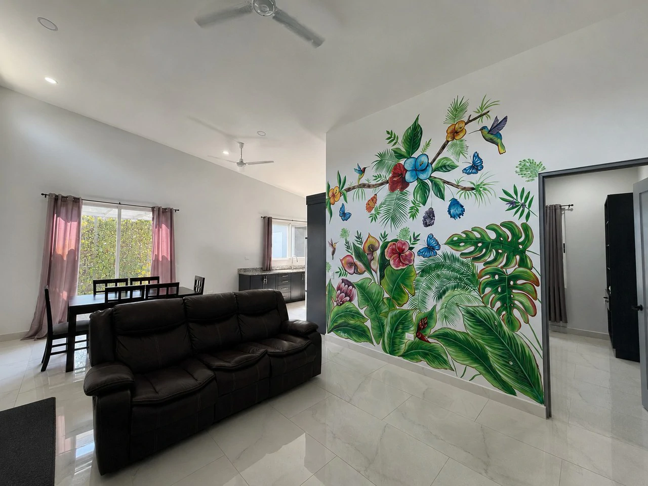 Modern 3BR Home with Exceptional Airbnb Potential Near Manuel Antonio - photo 3
