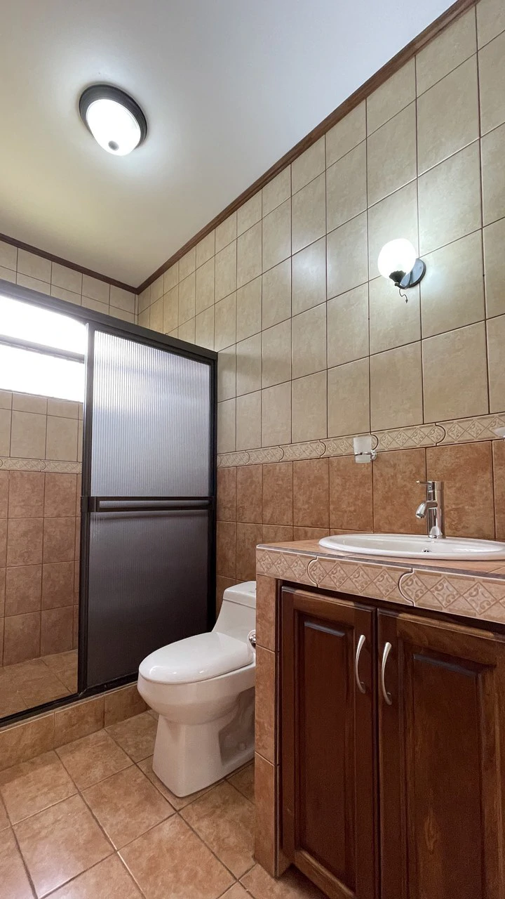 House for Sale in San Isidro, Grecia – 3,359 m² Lot with View - Gallery image 10