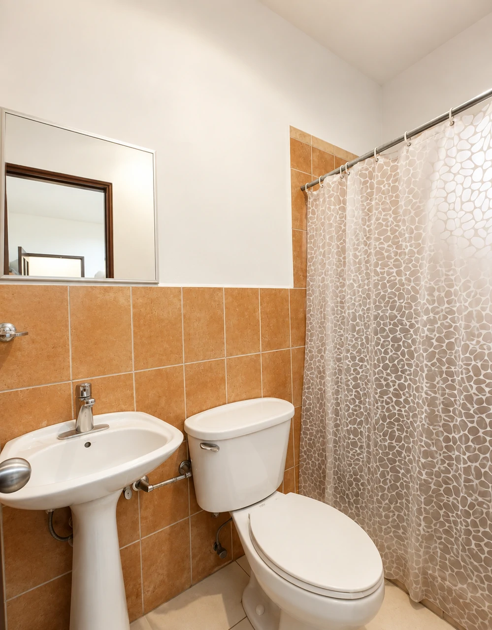 House for Sale in Brasil de Mora Condominium Ciudad Colon Costa Rica – 3 Bedrooms Plus Office - photo 7