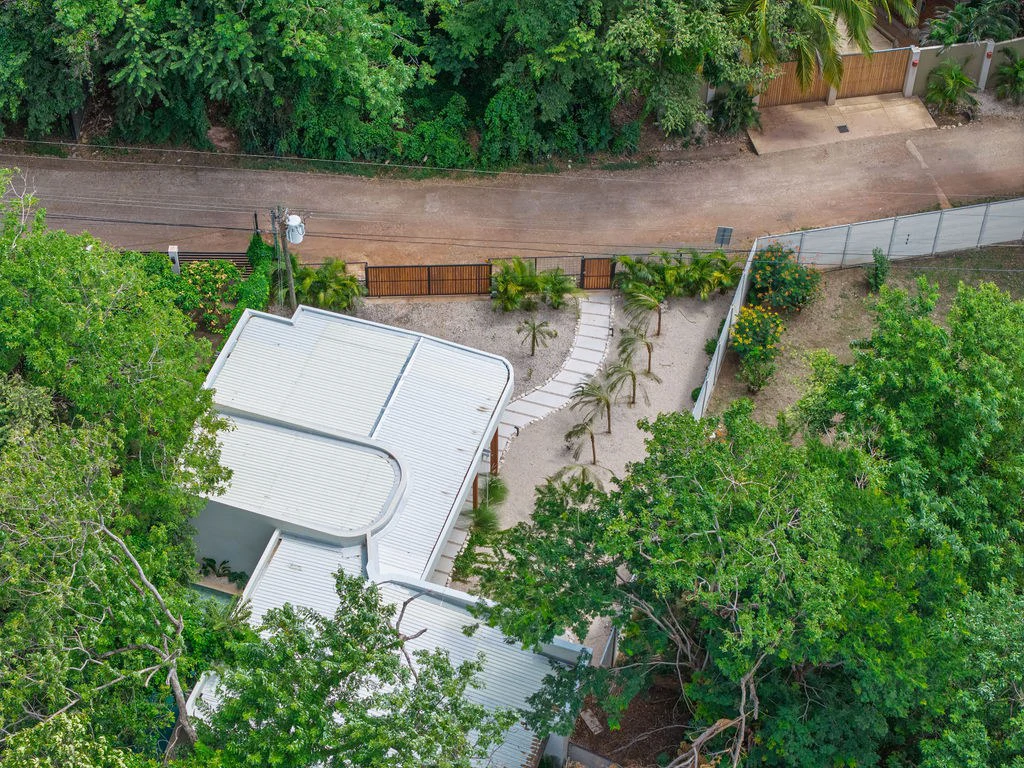 Casa Mareva: Brand-New Luxury Home Just Steps from the Beach in Playa Grande - photo 52