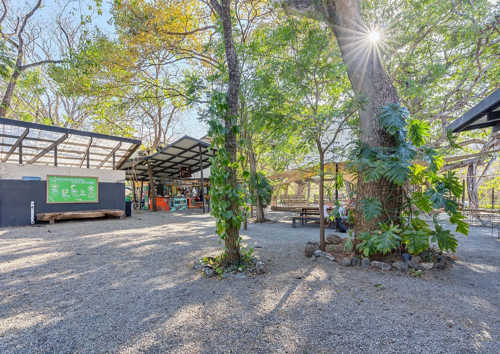 La Esquina de Avellanas: The Premier Commercial Plaza in Playa Avellanas, Costa Rica - Gallery image 8