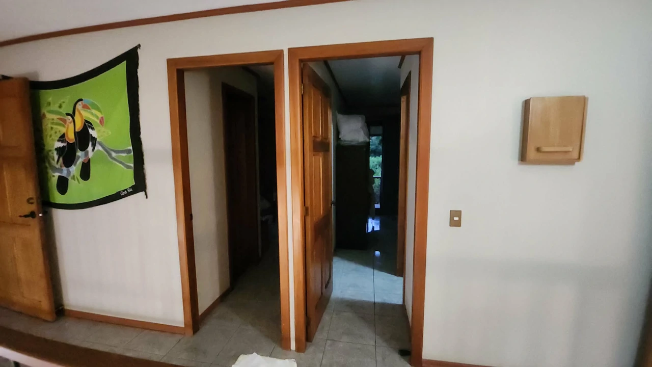 2 Bedroom home with lake and volcano view - photo 15