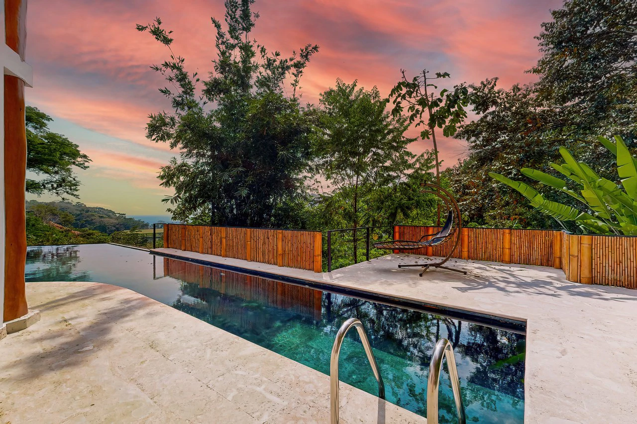 1.25 ACRES – 4 Bedroom Luxury Ocean View Home In Gated Community With Amazing Pool, Yoga Deck, Easy Access! Owner Financing Available!! - Gallery image 6