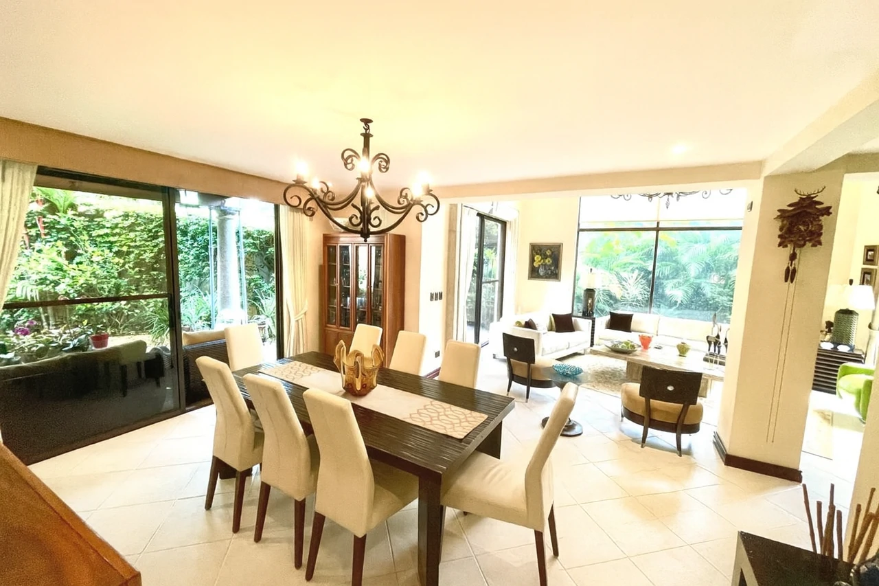 Jaboncillos LP: Elegant Townhouse in Exclusive gated community Los Pinos Escazu - Gallery image 3