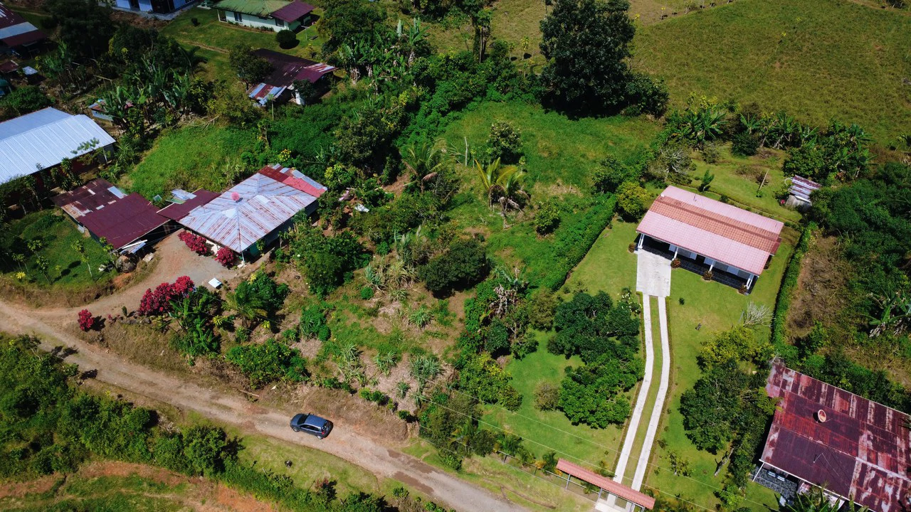 Countryside Home Construction Site For Sale in Centro de Pérez Zeledón - Gallery image 11