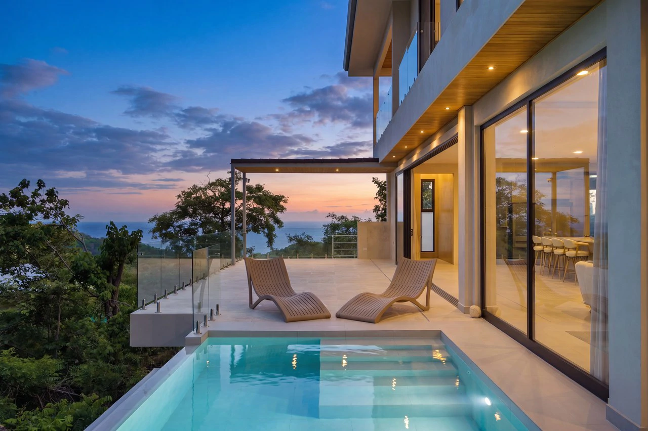 Casa Flores del Mar: Brand-New Contemporary Living with Pacific Ocean Views in Playa Grande - Gallery image 3