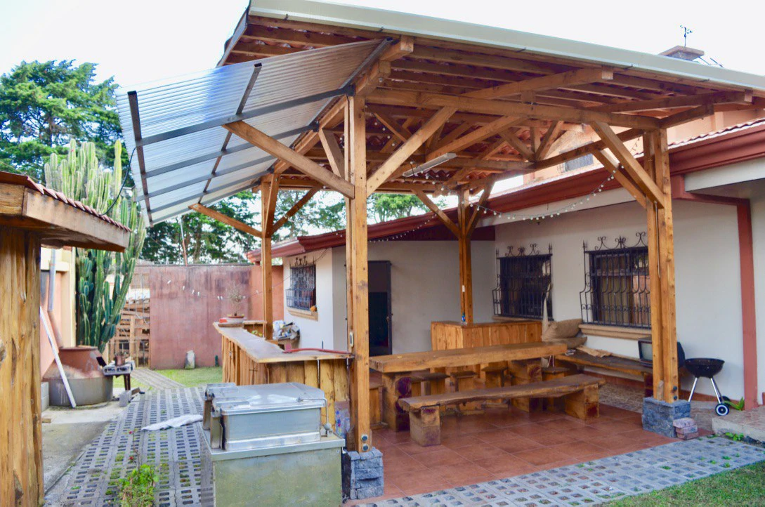Spectacular 4BR House for sale in San Rafael - Heredia, ideal for a large family, or for those looking for a rental income option! - Gallery image 19