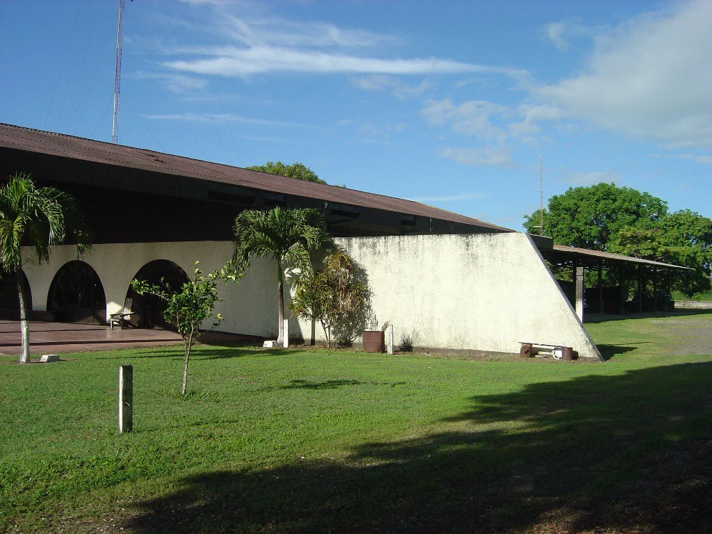 Strategic Commercial Property on the Inter-American Highway – Liberia - Gallery image 11