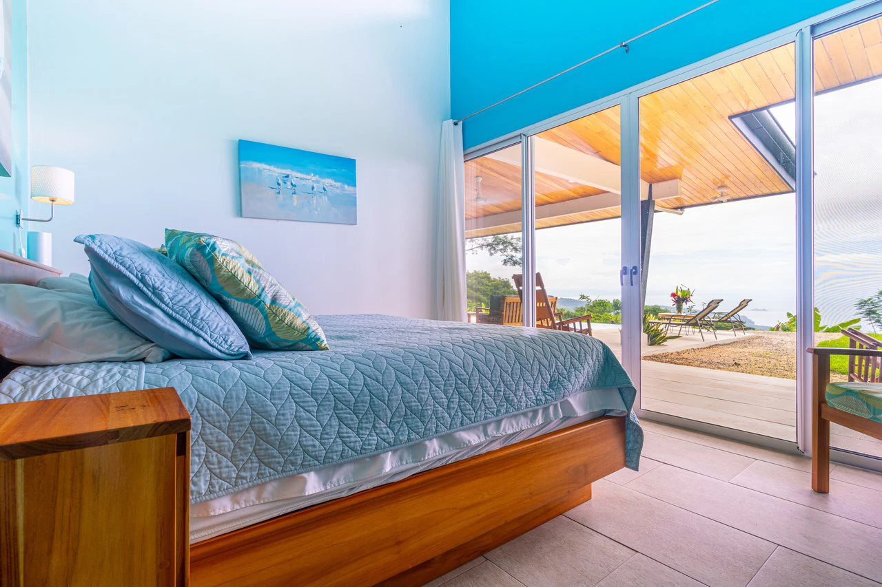 Luxury Ocean View Retreat Overlooking the Whale’s Tail – Proven Rental in Gated Enclave - Gallery image 38