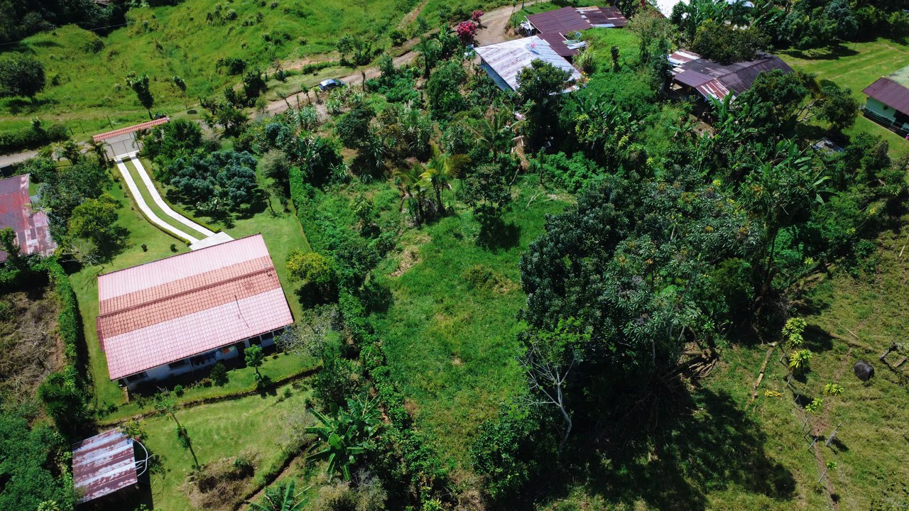 Countryside Home Construction Site For Sale in Centro de Pérez Zeledón - Gallery image 3