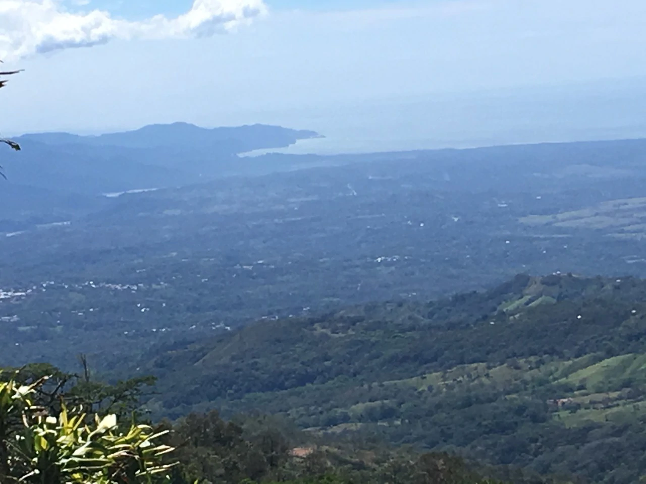 Lot #6 Vista Mundo: Mountain lot with Spectacular views flexible zoning in Eco-community Costa Rica - Gallery image 2