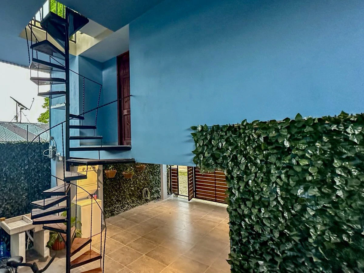 2-Bedroom Home with 3 Fully Furnished Apartments In Puerto Jimenez - Gallery image 15