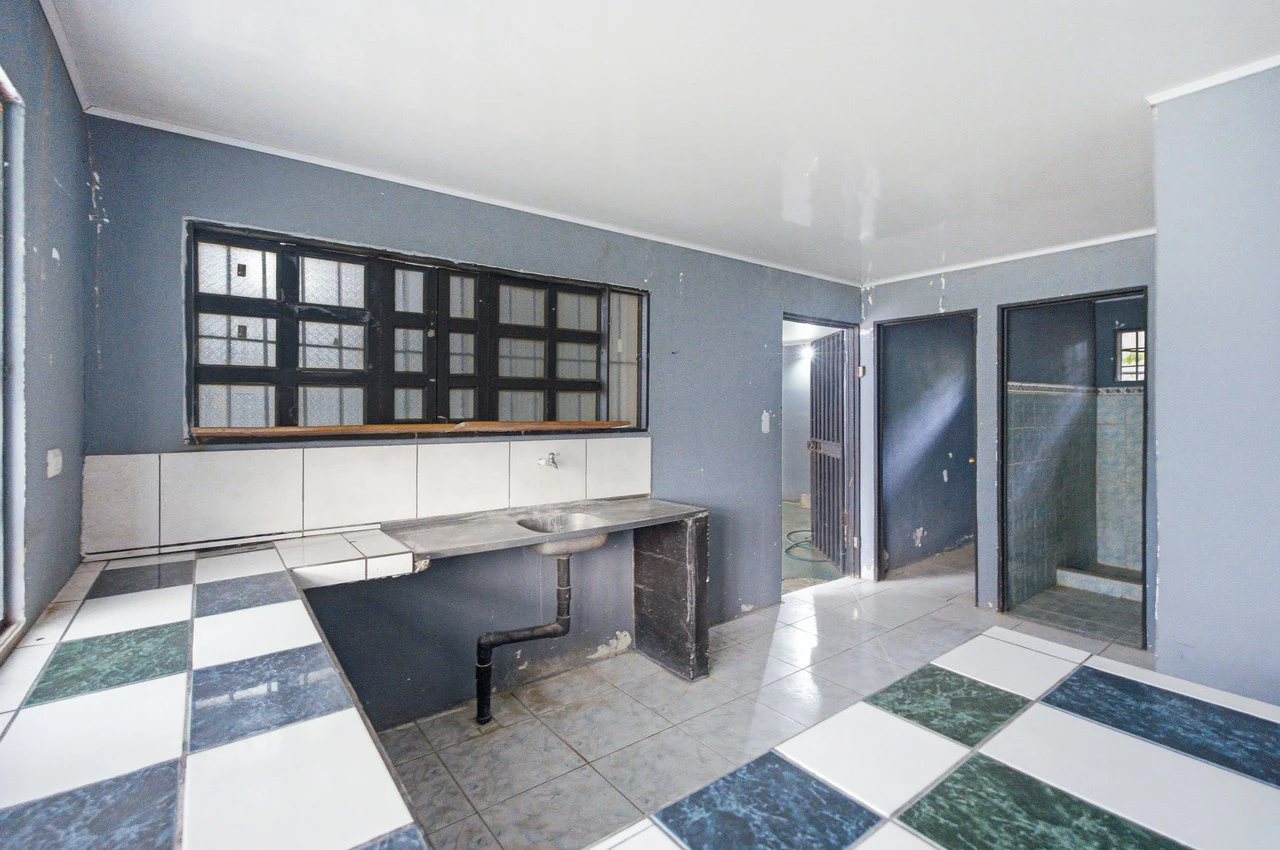 Potrero Fixer Upper: Fully Serviced 500 m² Lot - photo 6