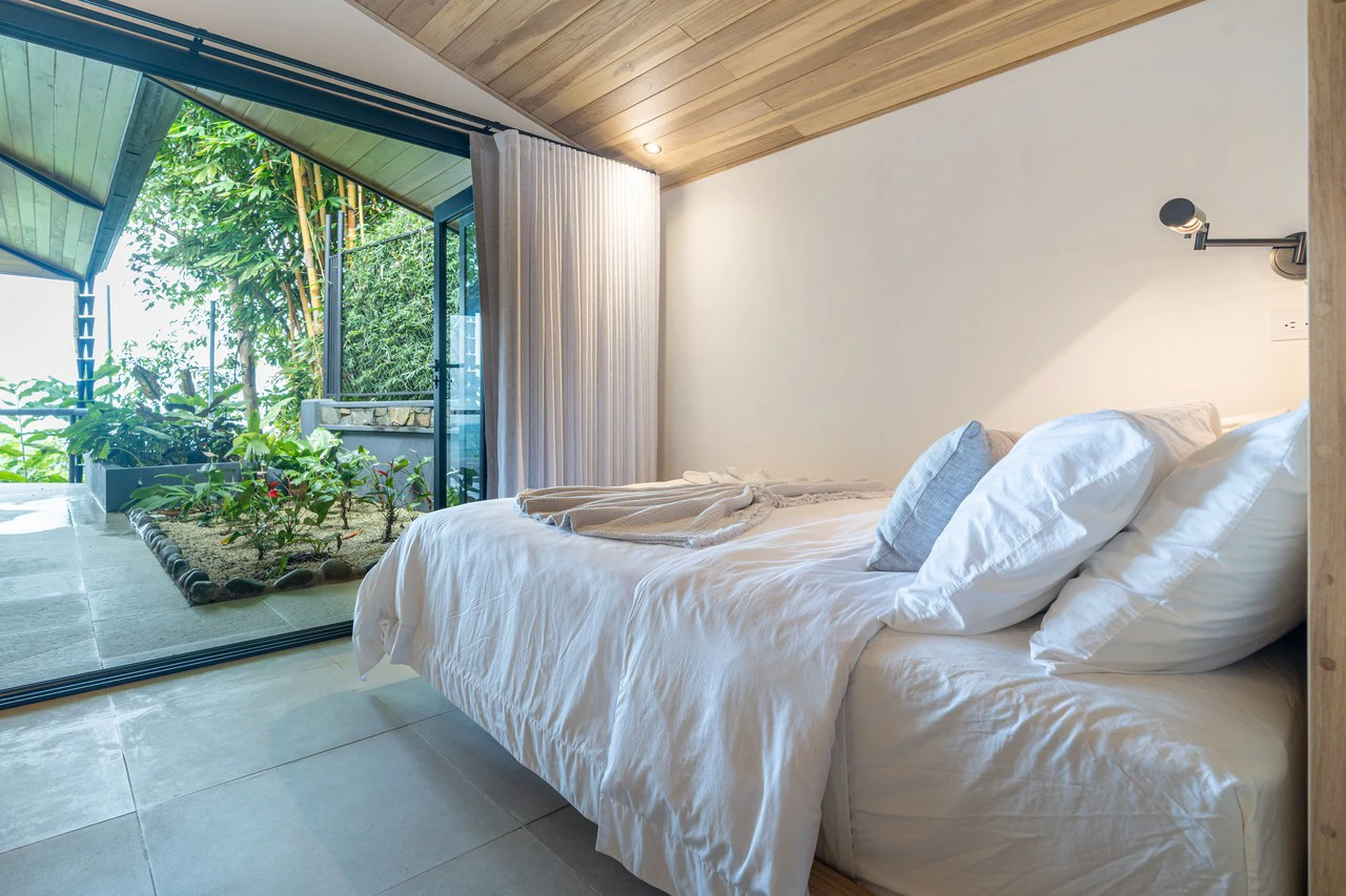 Casa Amarilla – Oceanfront Luxury Meets Sustainable Living in Tres Rios: Mountain House For Sale in Tres Rios - Gallery image 31