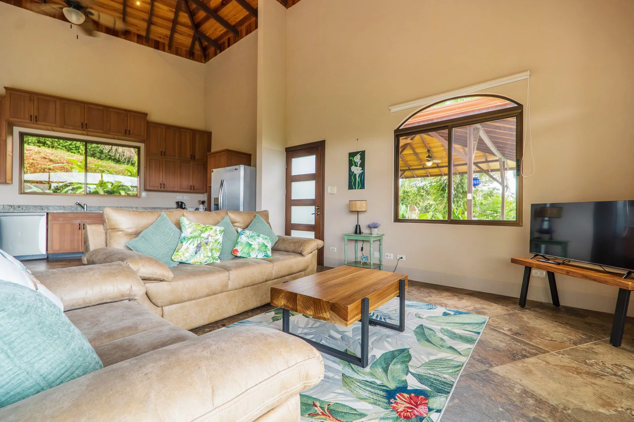 Sunset Ocean View Home on 2.6 Acres Platanillo - Gallery image 12