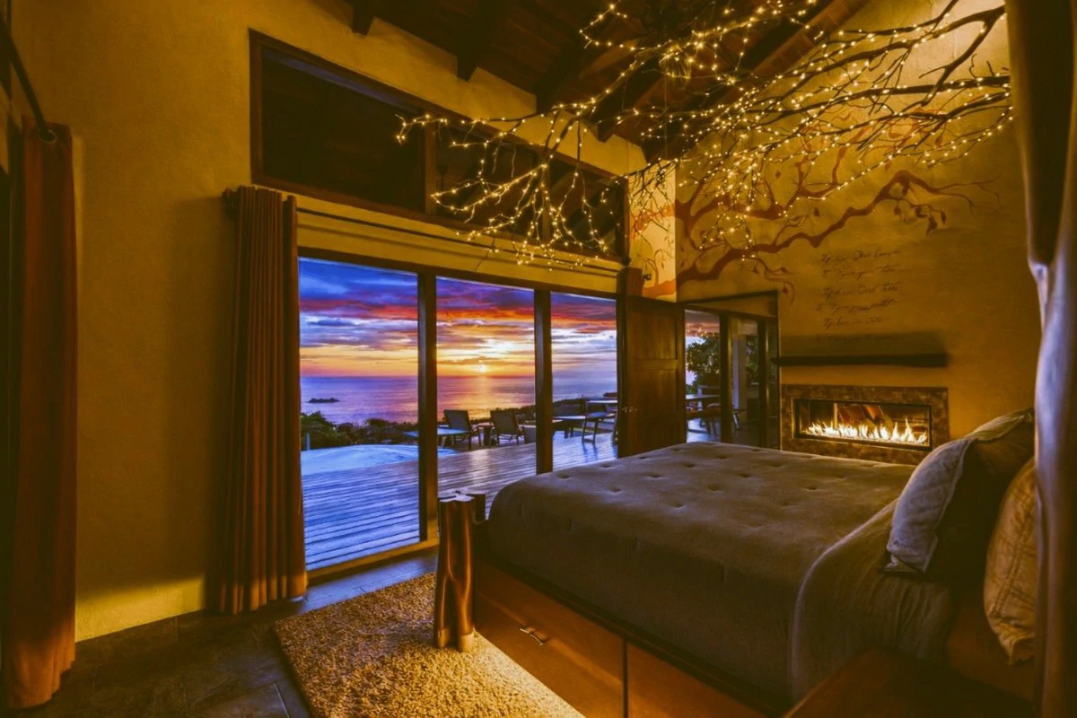 4.6 ACRES – 4 Bedroom Ultra-Private Oceanview Luxury Estate Surrounded by Rainforest!!! - Gallery image 17