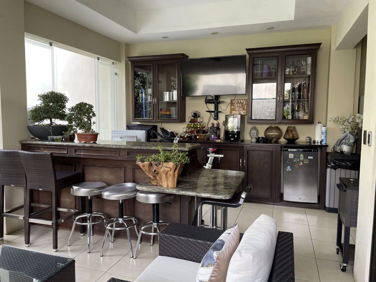 House For Sale in Lindora - Gallery image 6