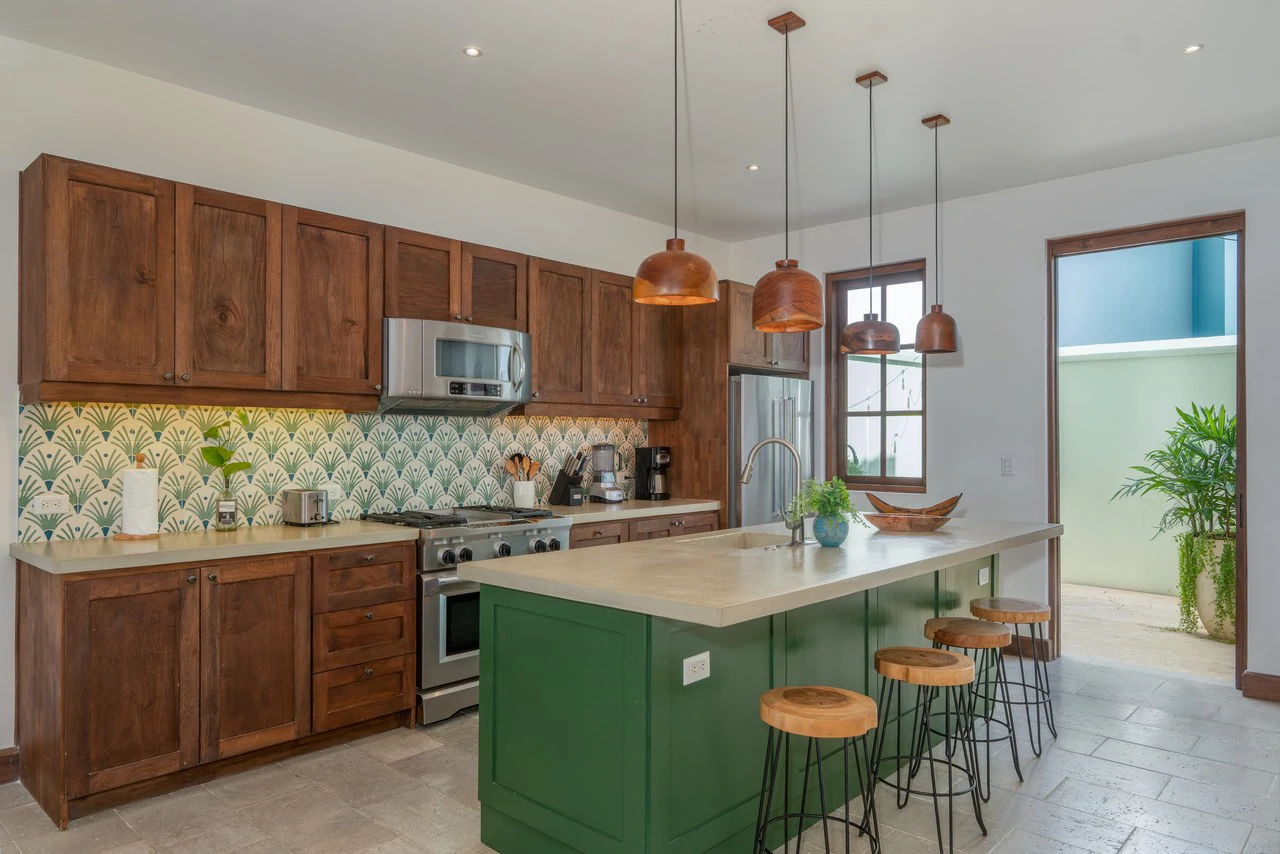 Casa Acuarela: Steps from the Beach & Beach Club, Impeccable 4-Bedroom Home in Las Catalinas - Gallery image 7
