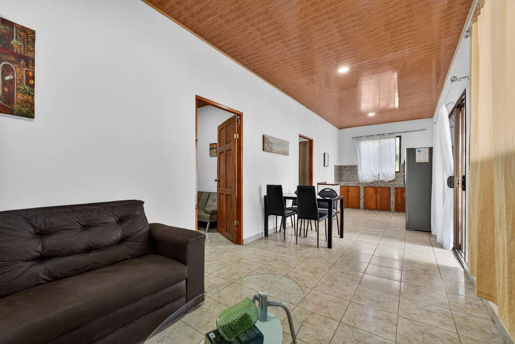 Villa Los Monos: High-Income 9-Unit Rental Property Near Playa Grande - Gallery image 46