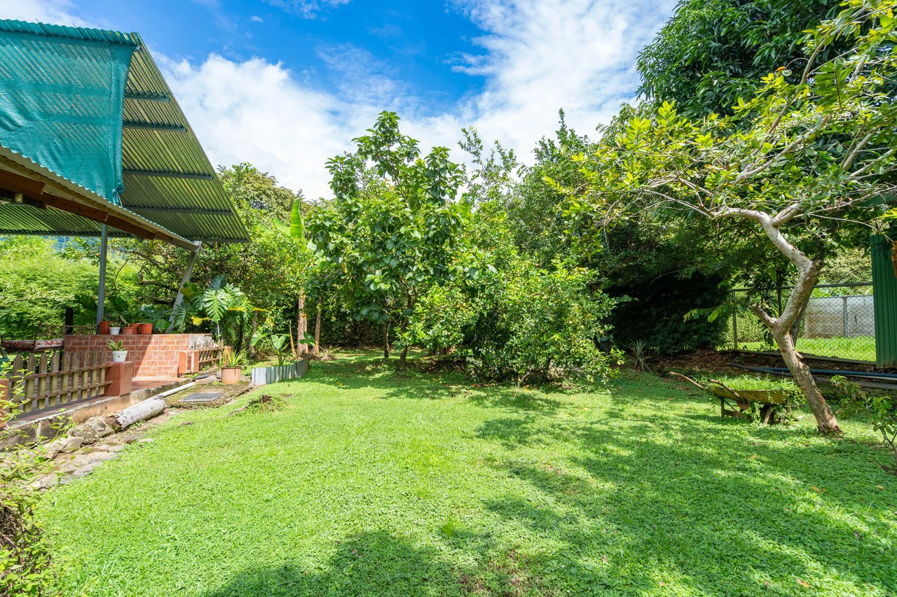 Matapalo gated home, 5 minutes from beach - Gallery image 25