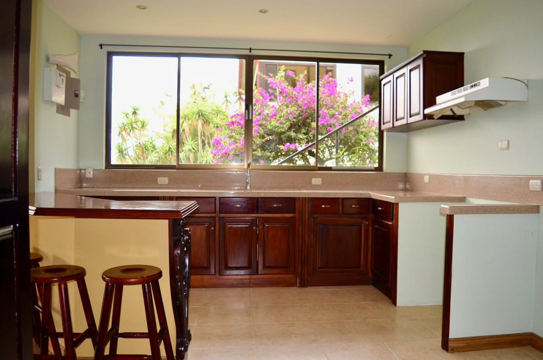 MOUNTAIN PROPERTY WITH VIEW AND 3 HOUSES - Gallery image 50