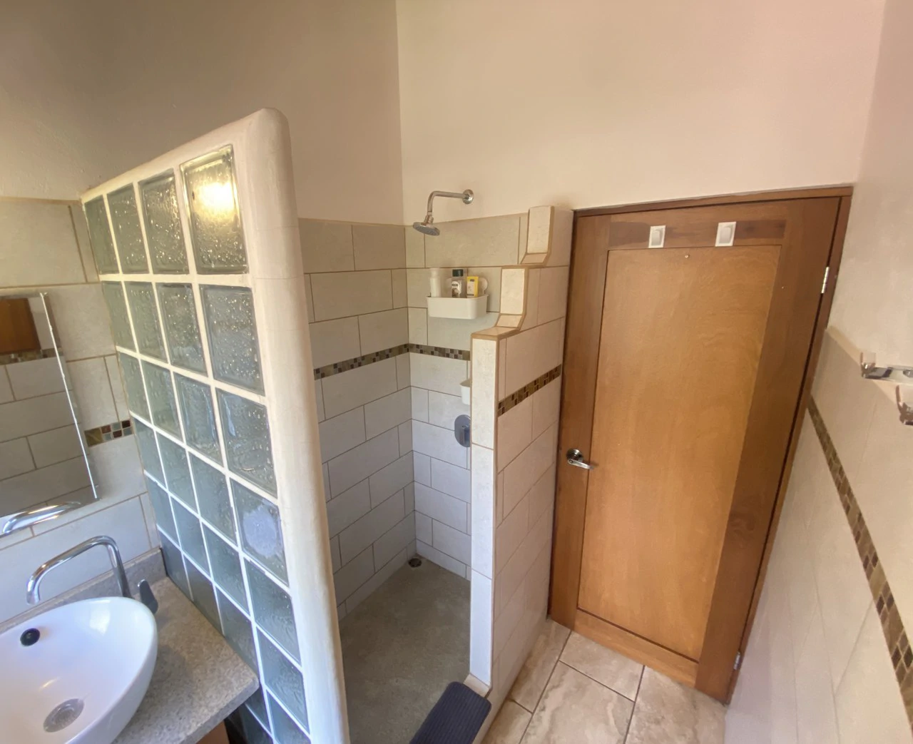 Condo Eleri 19: Beautiful 3-bed-condo walk to beach in Tamarindo - Gallery image 9