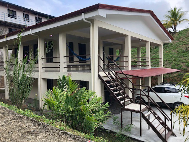0.27 ACRES – 3 Bedroom Solid & Beautiful Home In Central Location, Easy 2WD Access!!! - Gallery image 18