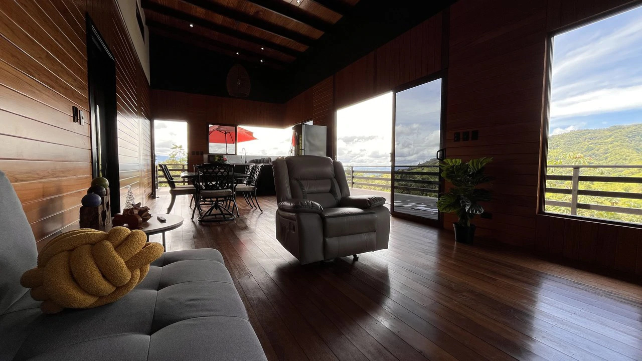 Mountain House For Sale in San Isidro del General - photo 17