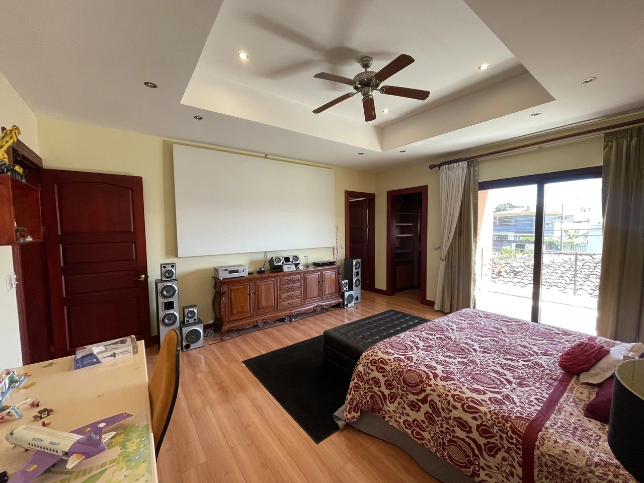 Dona Rosa: House For Sale in Bosques de Doña Rosa - Gallery image 20