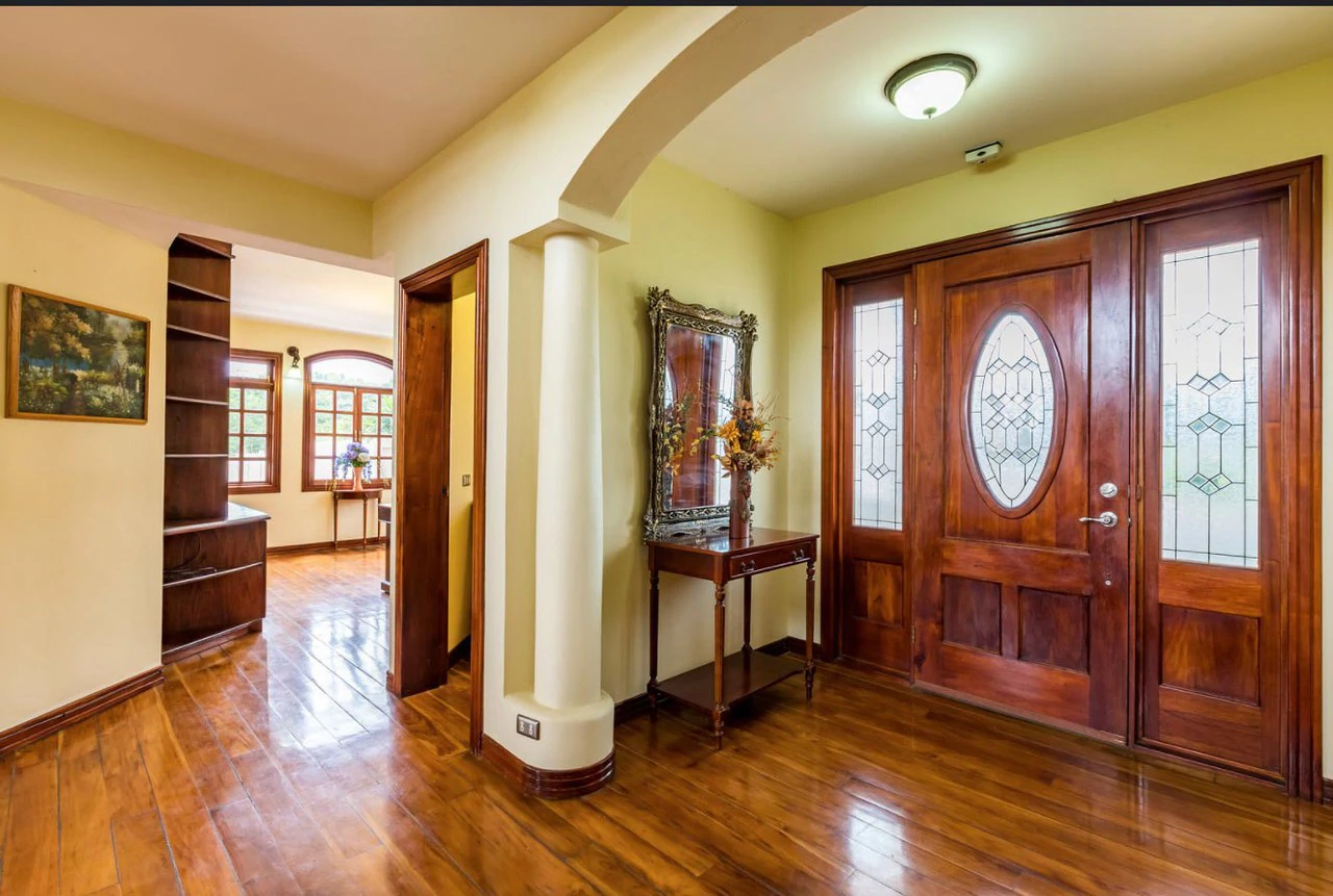 ID 3902:: Breathtaking Mountain View - Home for Sale - Gallery image 8