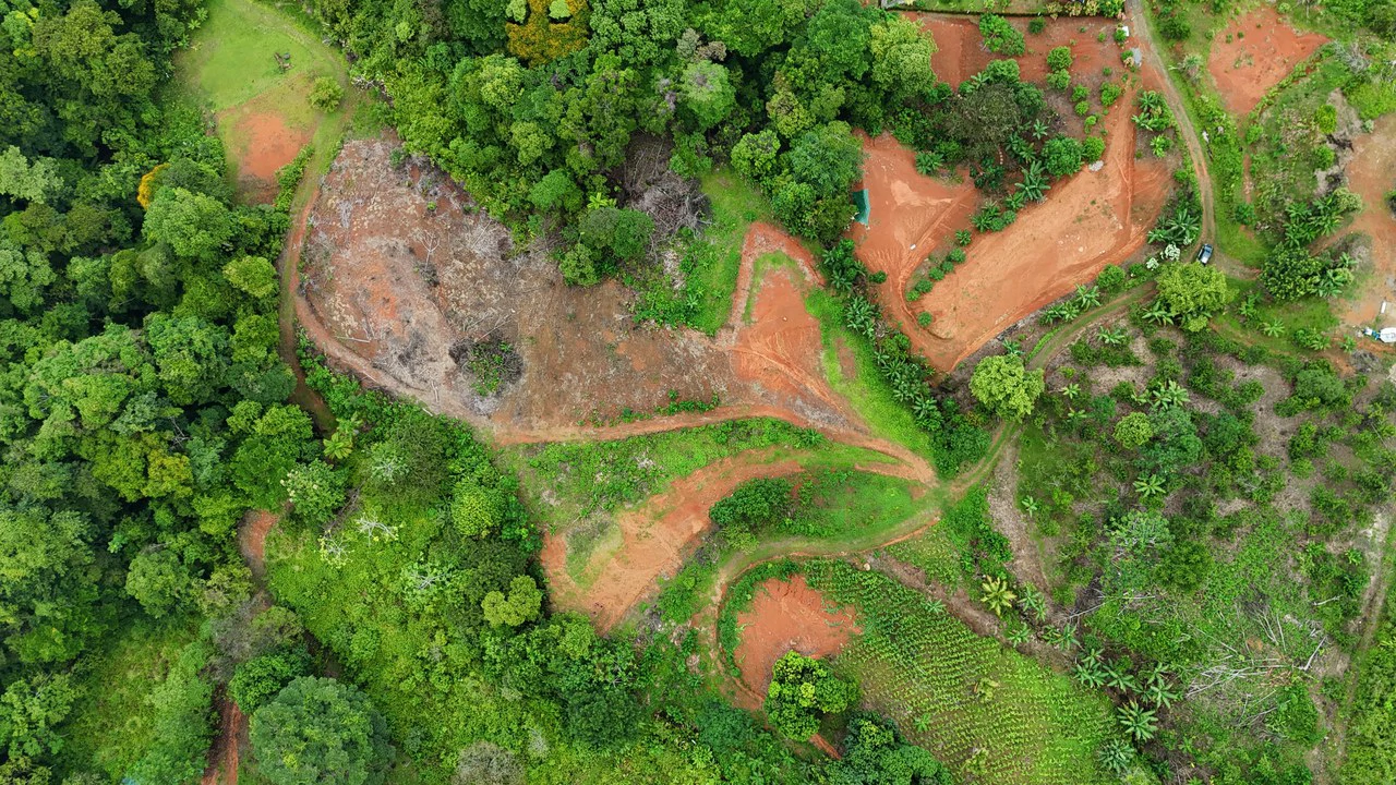 Near the Coast Home Construction Site For Sale in Pavon - Gallery image 12