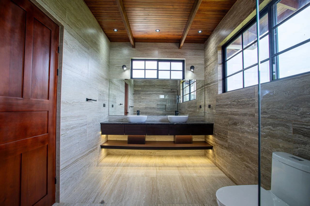 Modern Home for Sale in Atenas, Costa Rica - Gallery image 12