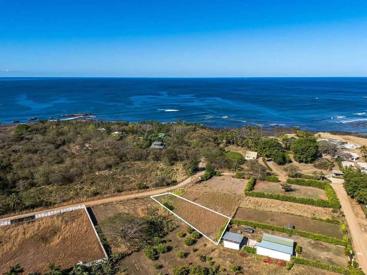 Playa Blanca Lot: Ocean View Lot Footsteps to White Sand Beach - Water Connected - Gallery image 9