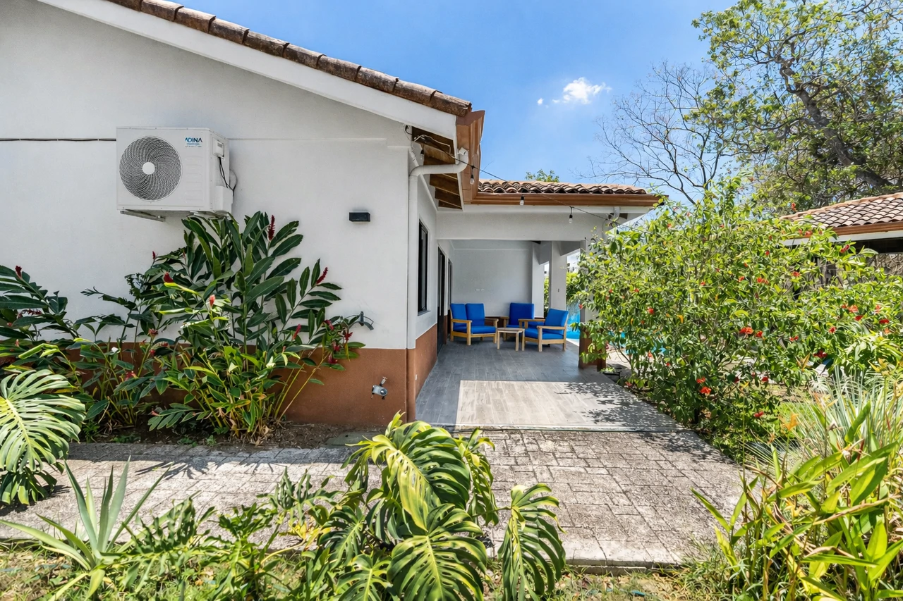 Modern-Style Home with Pool in Gated Community Near Tamarindo - photo 28