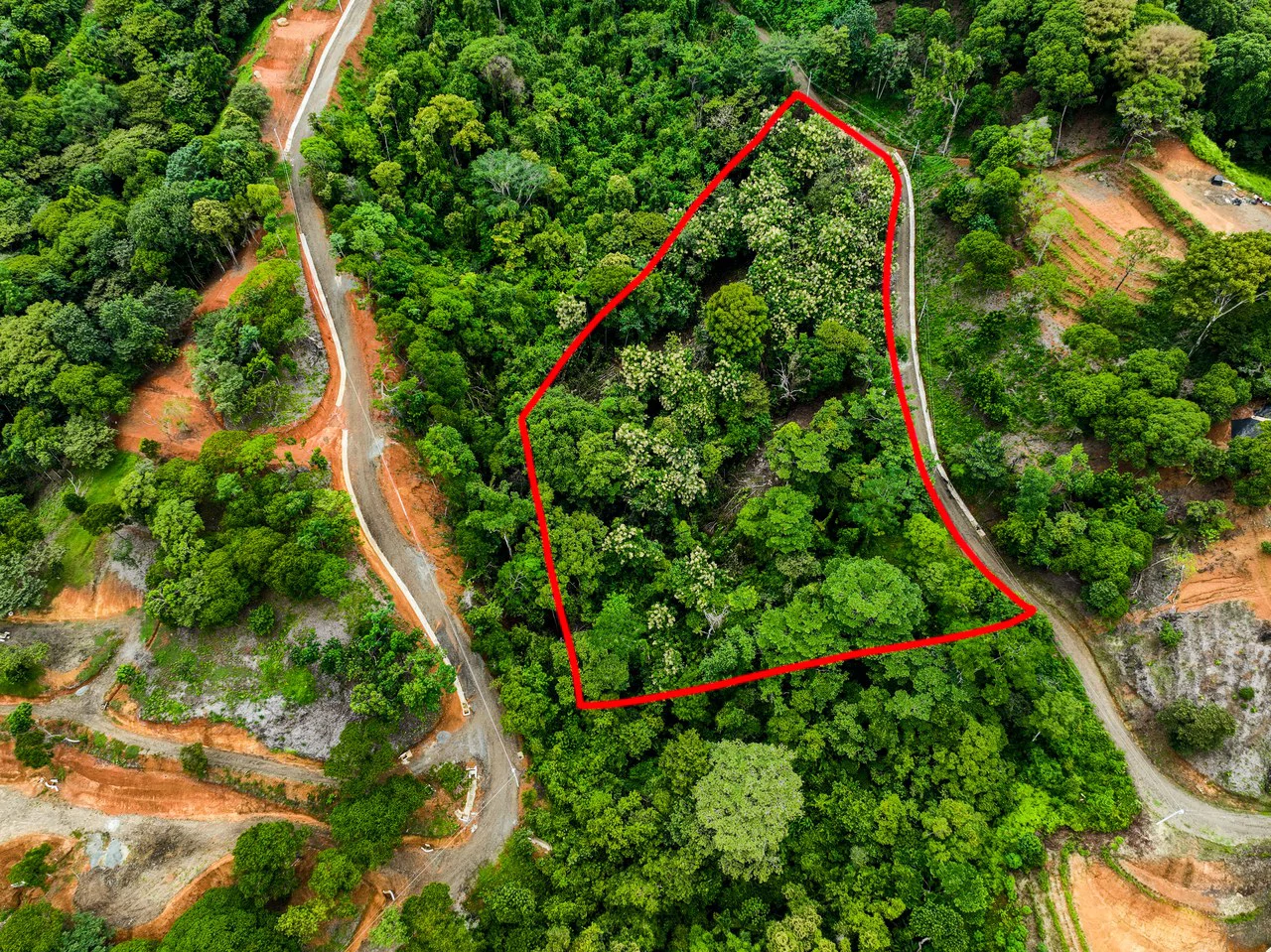 2.4 Acre Property In The Mountains Above Dominical with Waterfall Views - Gallery image 2