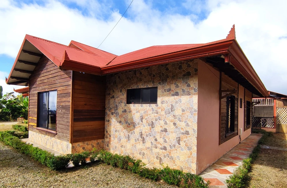Countryside House For Sale in Centro de Pérez Zeledón - Gallery image 4