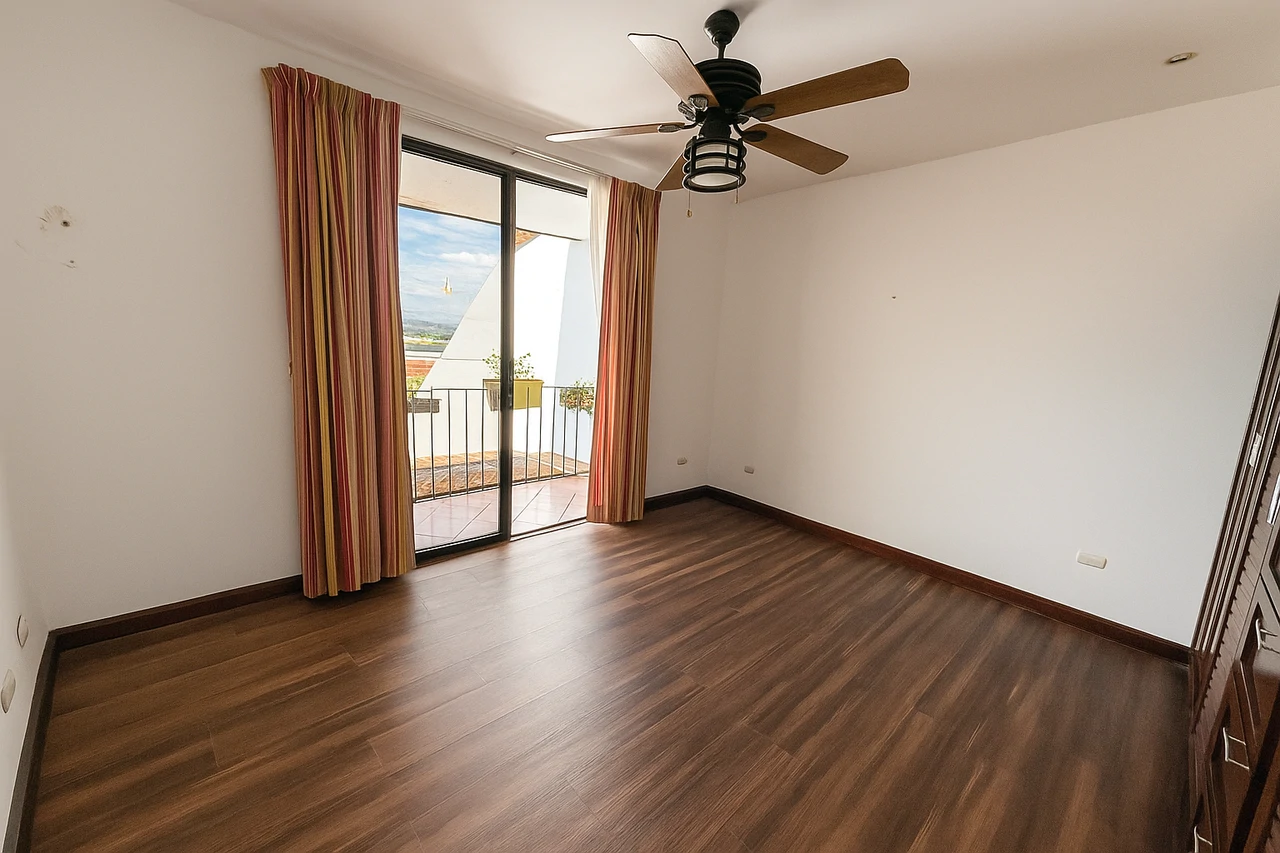 Independent House for Sale in Rohrmoser – 4 Bedrooms, Prime Location - Gallery image 20