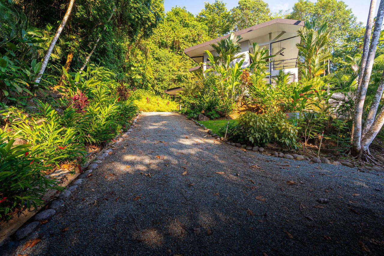 Private Oceanview Sanctuary Above Uvita's Iconic Whales Tail, 3 Bed, 3 Bath - Gallery image 12