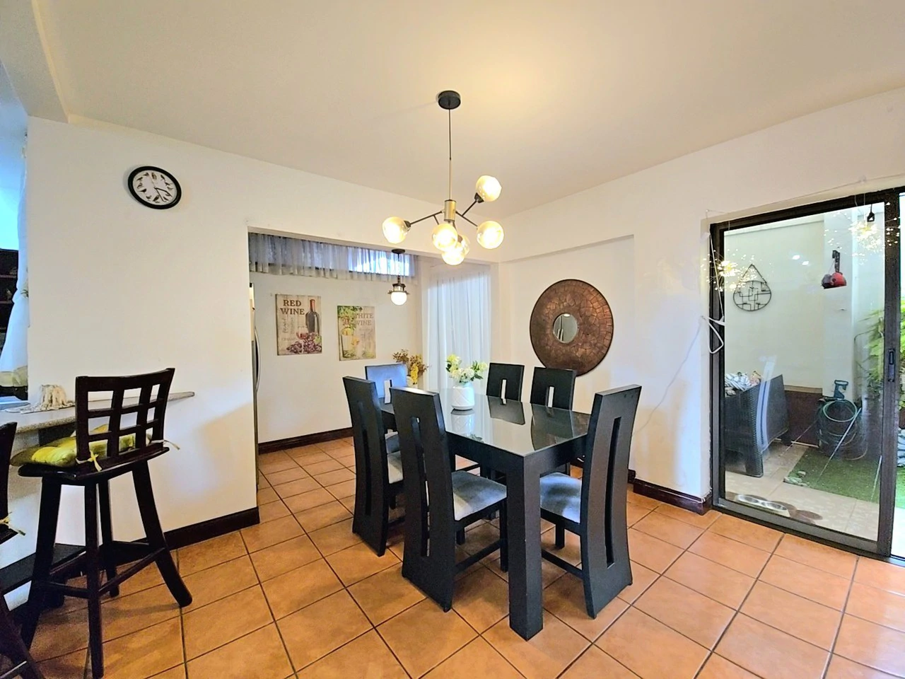House For Sale in Llorente - Gallery image 6