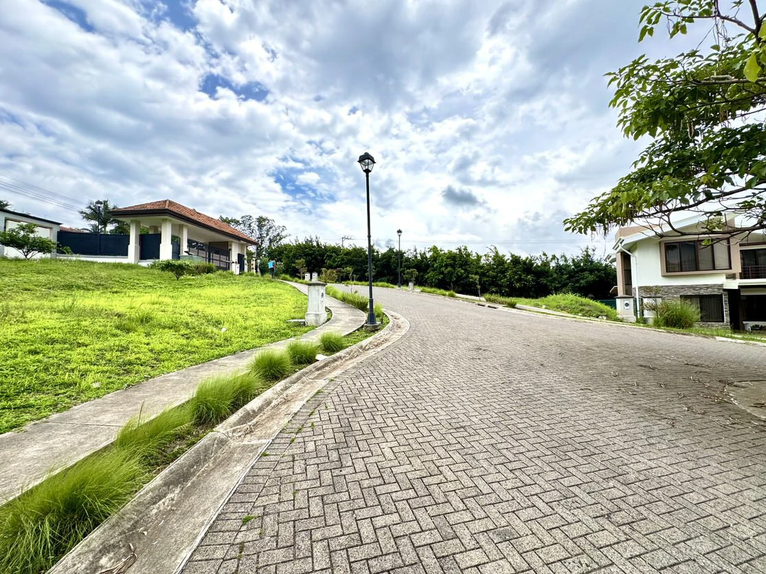 388 m² in a Prime Location - Gallery image 3