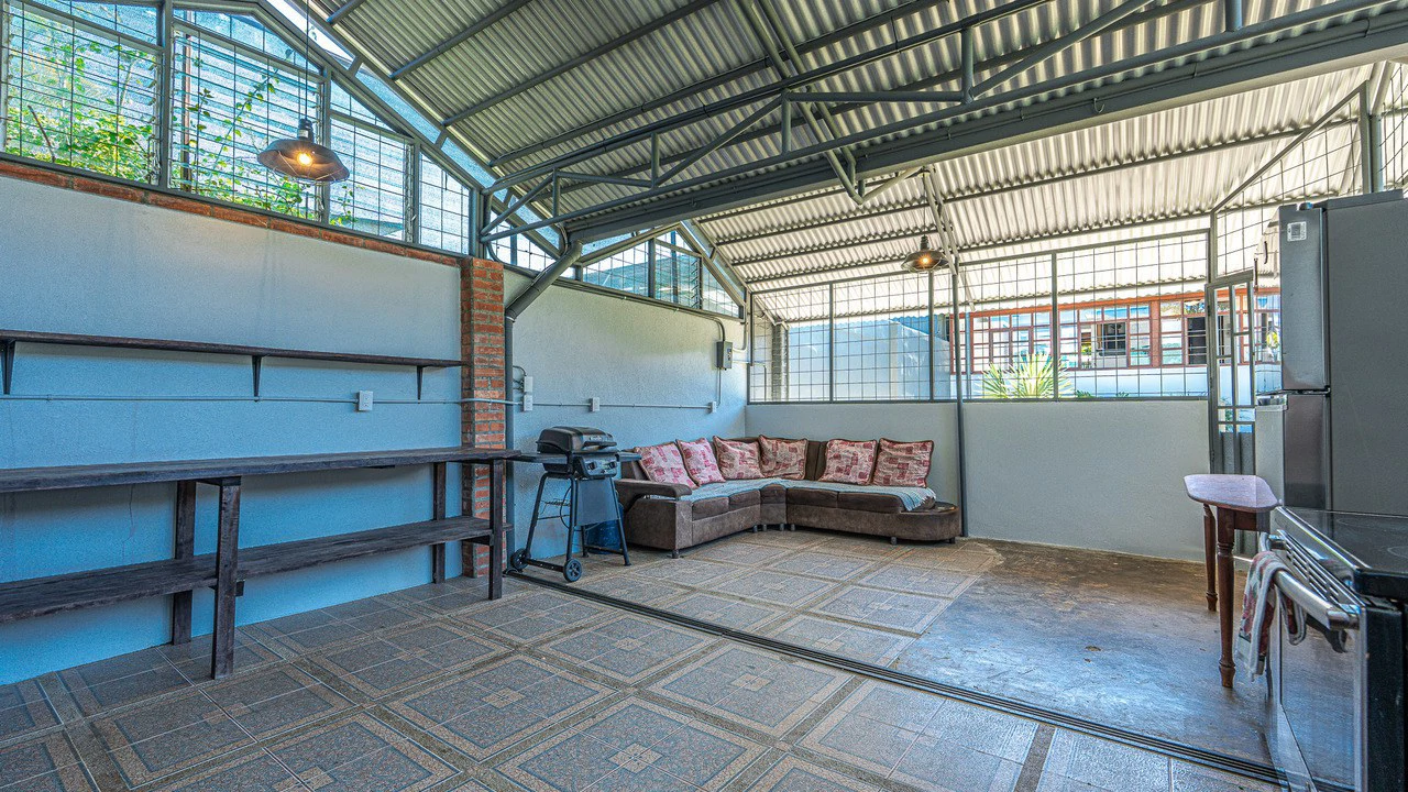 Completely Renovated 5 Bedroom Home in the Heart of San Isidro - Gallery image 65