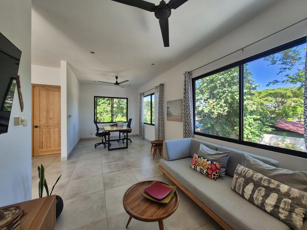 Casa Joya: Turnkey Modern Home with pool – Prime Location & Rental Income - Gallery image 22