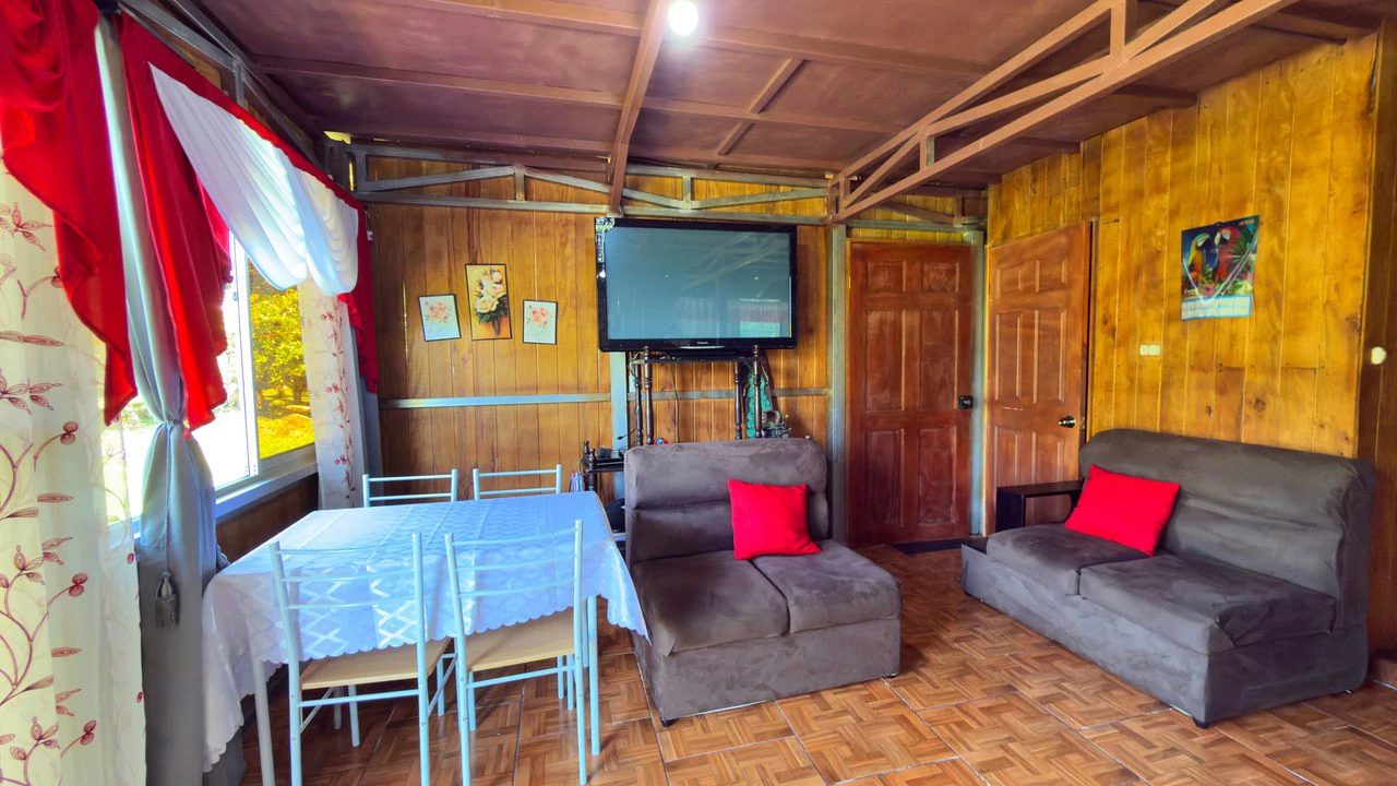 Countryside House For Sale in Cajon - Gallery image 2
