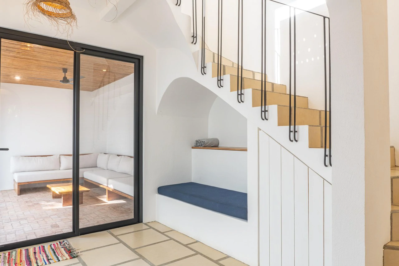 Villa Indy: Successful Mediterranean Style Airbnb - Gallery image 8