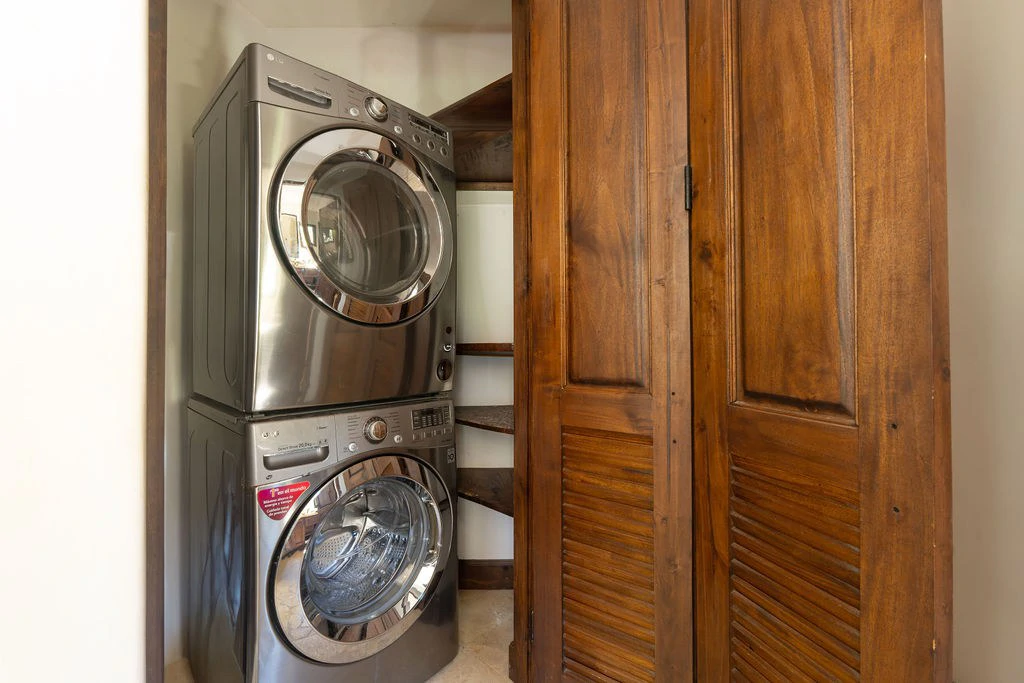 10 Plaza Carlota: A Rare Single-Level Gem in Las Catalinas - Gallery image 23