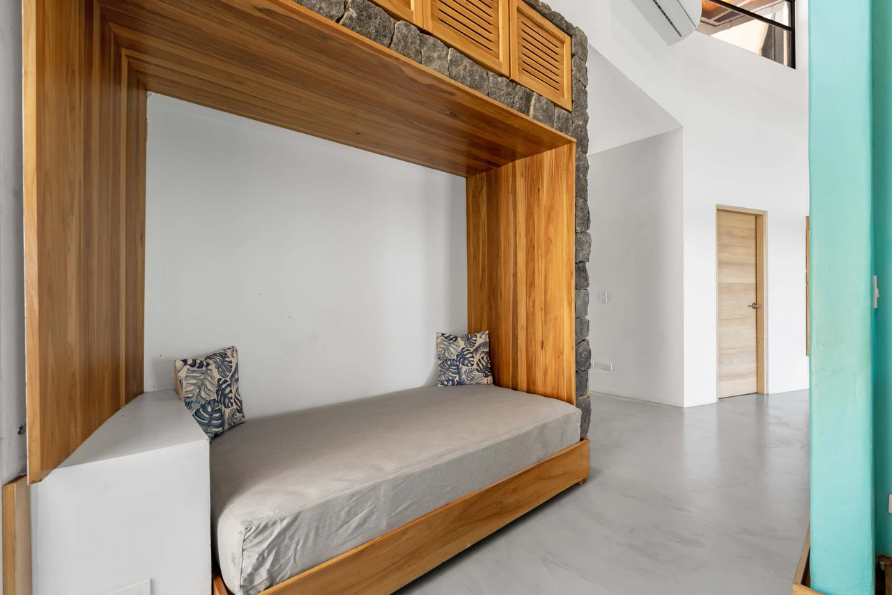 Casa Siempre Surfeando: Ocean Views + 1.45 Acres - Gallery image 17