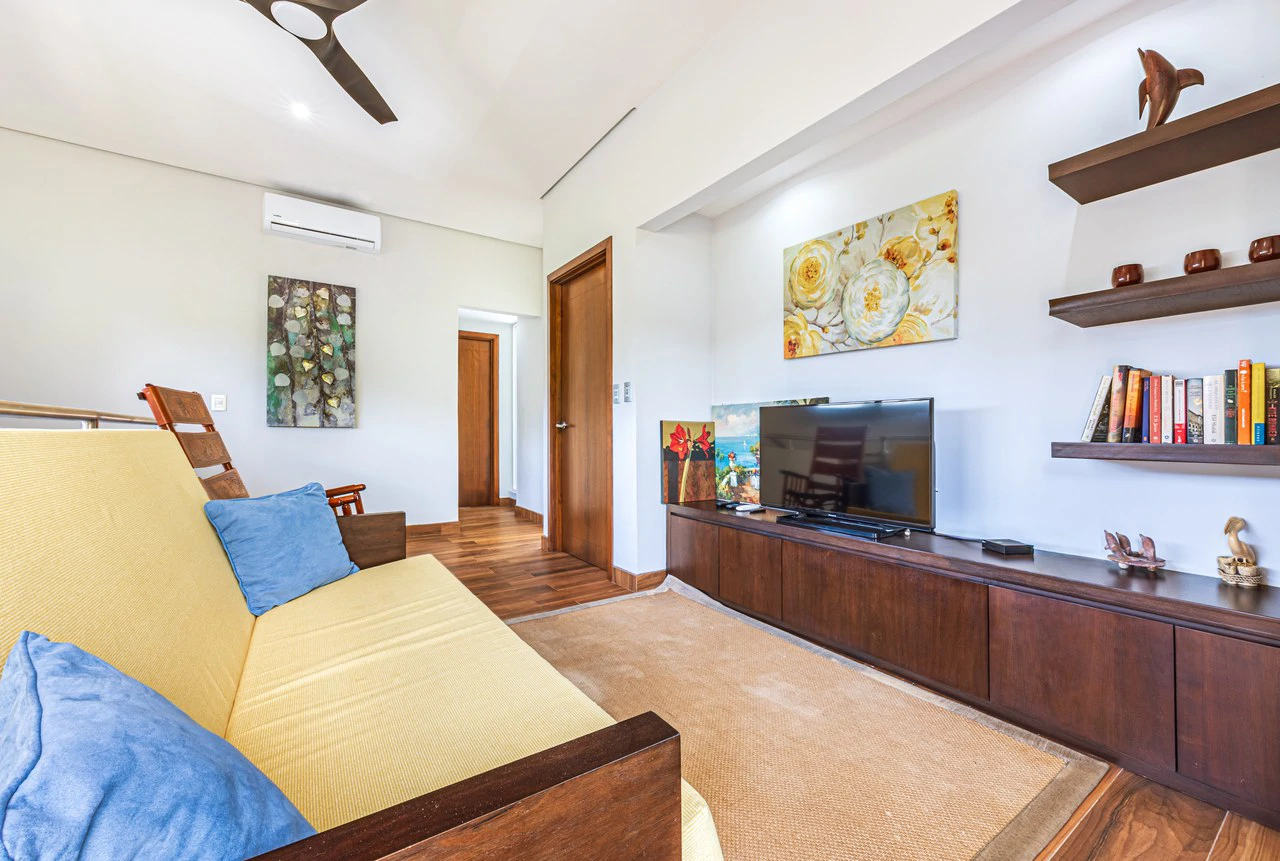 Elegant Tropical Villa Steps from Playa Hermosa – Gated Community - Gallery image 18