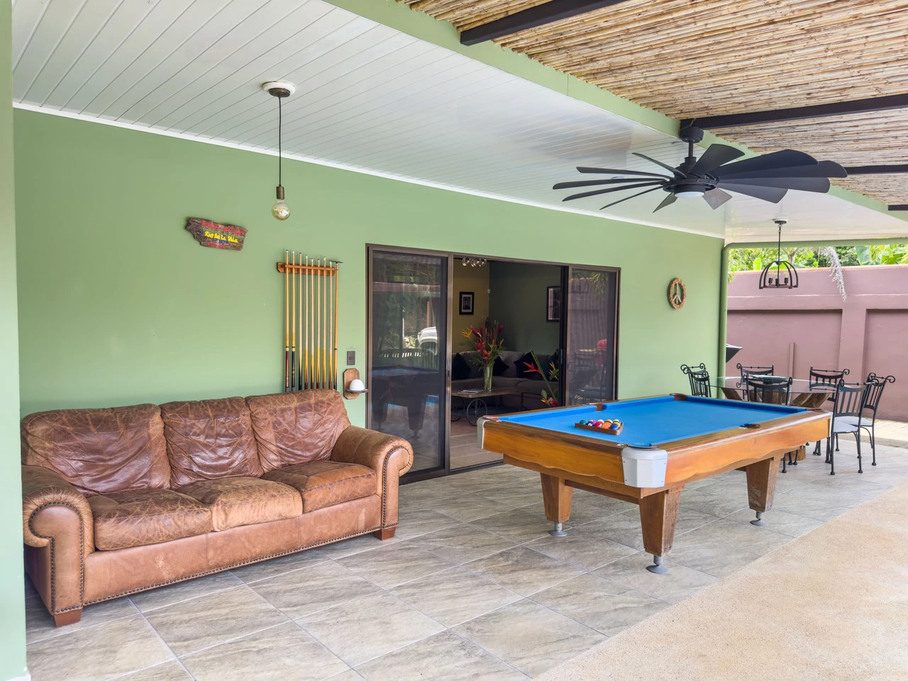 Naranjito corner lot house - photo 22