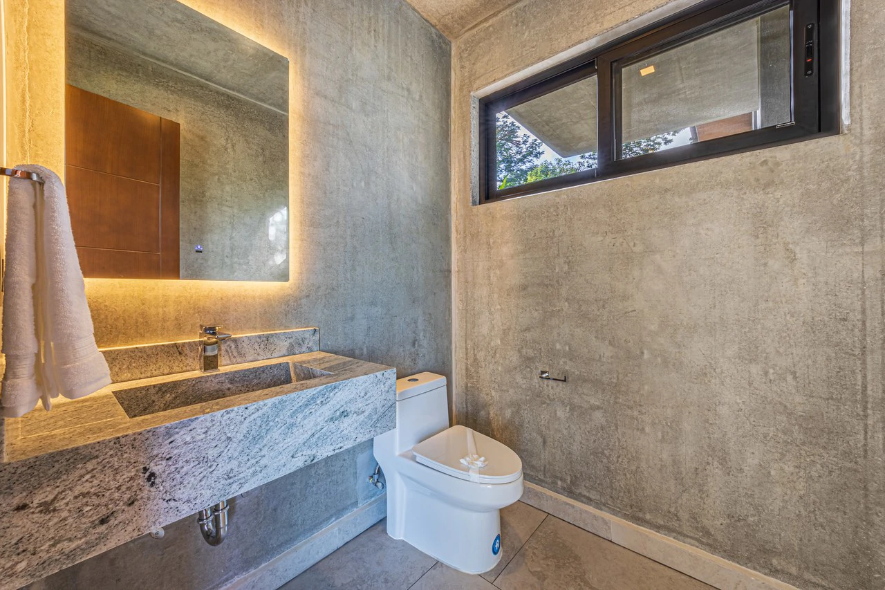 A True Estate Beyond Compare, Ocean Views For Miles: Mountain House For Sale in Uvita - Gallery image 35