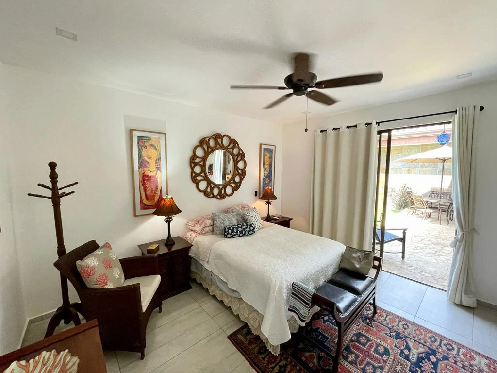 Gorgeous home in gated community one block from the beach. Playa Bejuco, Costa Rica